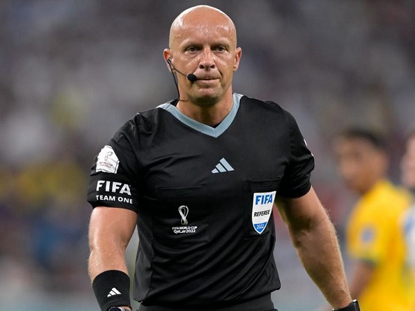 Napoli dan Milan Kompak (Lagi) Nggak Puas Kinerja Wasit Szymon Marciniak