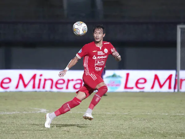 Pemain bertahan Persija Jakarta, Hansamu Yama Pranata