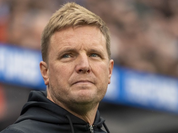 Eddie Howe Harapkan Newcastle Tampil Berani Kontra Tottenham