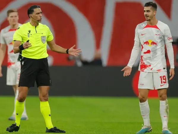 RB Leipzig Siapkan Daftar Calon Striker Pengganti Andre Silva