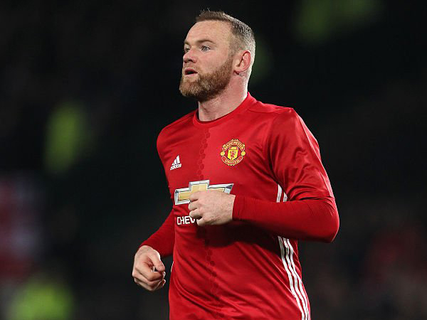Karier Wayne Rooney Bisa Panjang Jika Tiru Cara Cristiano Ronaldo