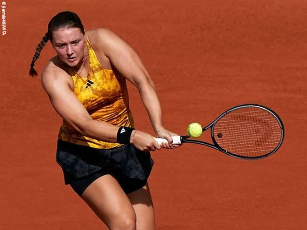 Jule Niemeier Paksa Petra Kvitova Angkat Koper Dari Madrid