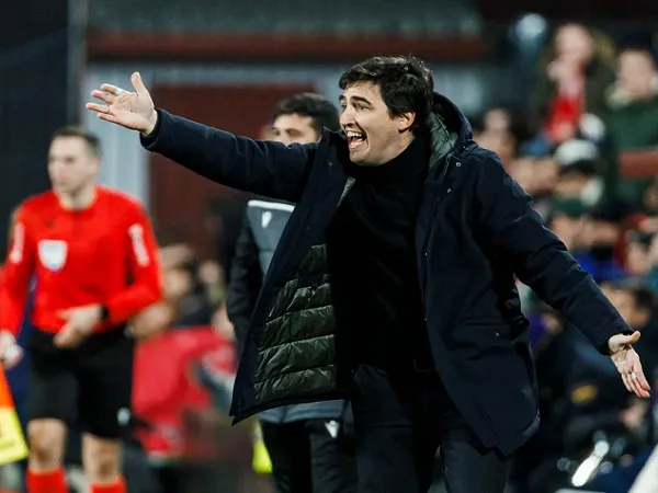 Pelatih Rayo Vallecano, Andoni Iraola. (Images: Getty)