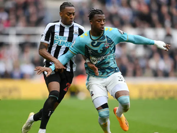 Southampton Masih Inkonsisten, Armel Bella-Kotchap Bilang Begini