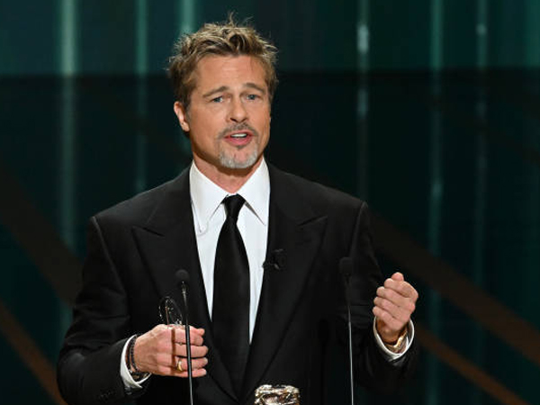 Bintang Hollywood, Brad Pitt Akan Mengendarai Mobil F1 di Silverstone