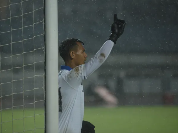 Kiper Persib, Reky Rahayu