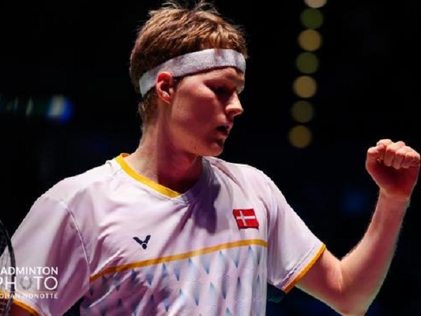 Anders Antonsen & Frederik Søgaard Absen di Piala Sudirman 2023