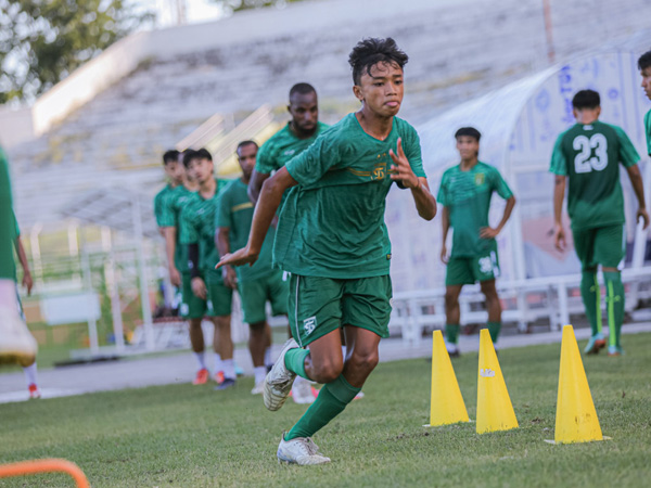 Baru 15 Tahun, Penerus Marselino Ferdinan Gabung Latihan Persebaya Surabaya