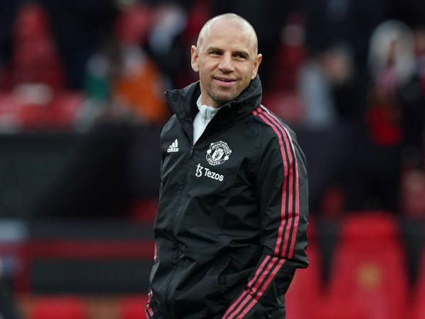 Chris Armas: Saya Cuma Dijadikan Kambing Hitam di Manchester United