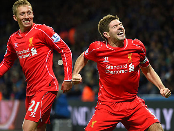 Hadiah Menyentuh Lucas Leiva yang Membuat Steven Gerrard Menangis