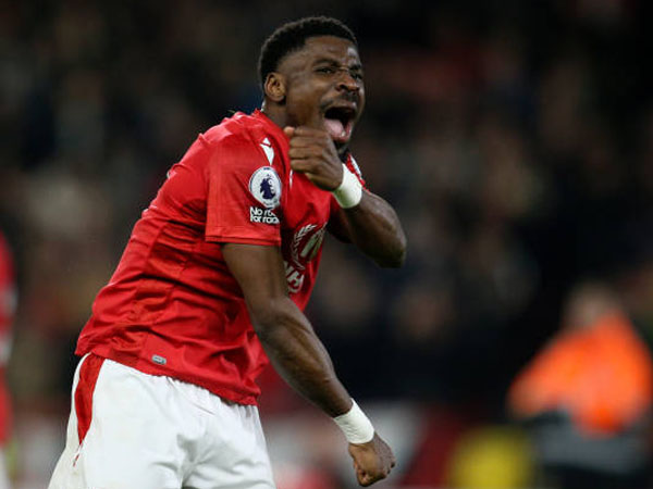 Semangat Nottingham Forest untuk Bertahan di EPL Dapat Pujian Serge Aurier