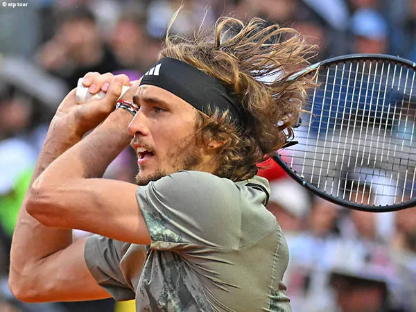 Selesaikan Laga Tertunda, Alexander Zverev Melangkah Ke Babak 16 Besar Di Roma