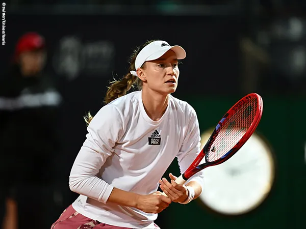 Iga Swiatek Cedera, Elena Rybakina Jejakkan Kaki Di Semifinal Roma