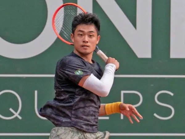 Wu Yibing Kantongi Kemenangan Pertama Di Jenewa