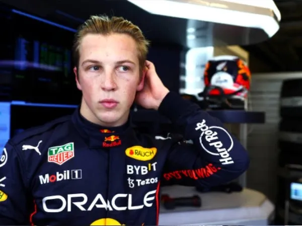 Dikaitkan dengan AlphaTauri, Liam Lawson Fokus Menangkan Formula Super