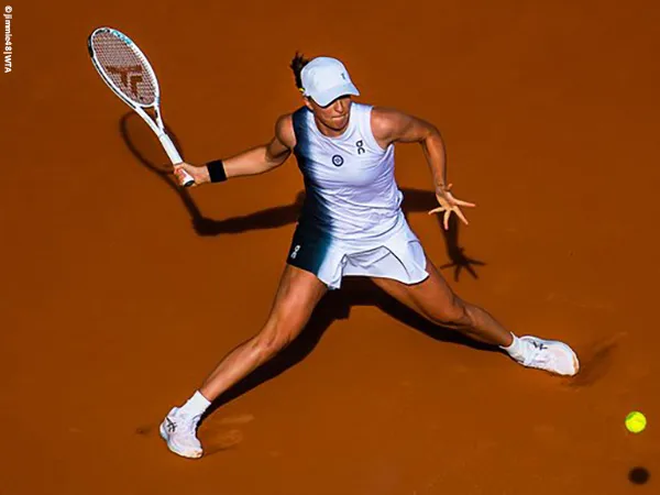 Hasil French Open: Iga Swiatek Awali Usaha Pertahankan Gelar Dengan Meyakinkan