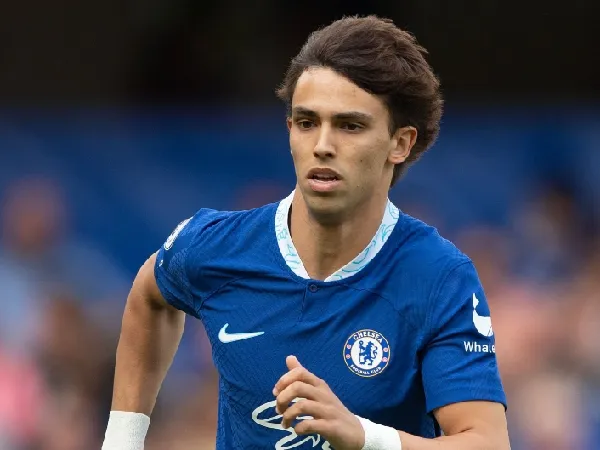 Aston Villa ingin mengembalikan Joao Felix ke Premier League