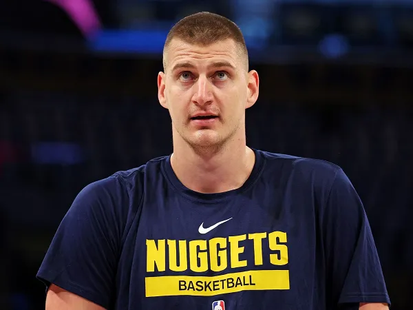 Nikola Jokic tak lupa apresiasi kerja keras dari rekan-rekan setimnya.