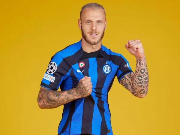 Bek sayap Inter Milan, Federico Dimarco.