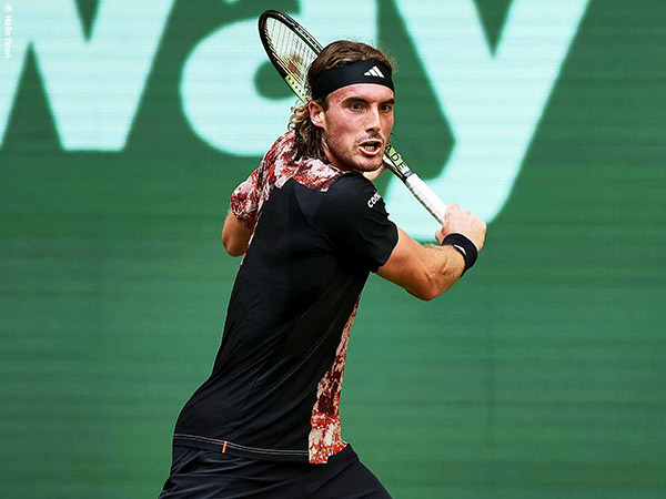Stefanos Tsitsipas Selamat Dari Gempuran Gregoire Barrere Di Halle