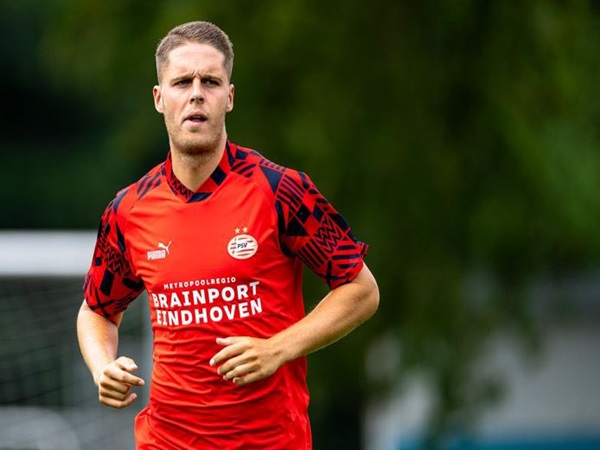 Gagal Gaet Rovella, Lazio Alihkan Target Pada Gelandang PSV