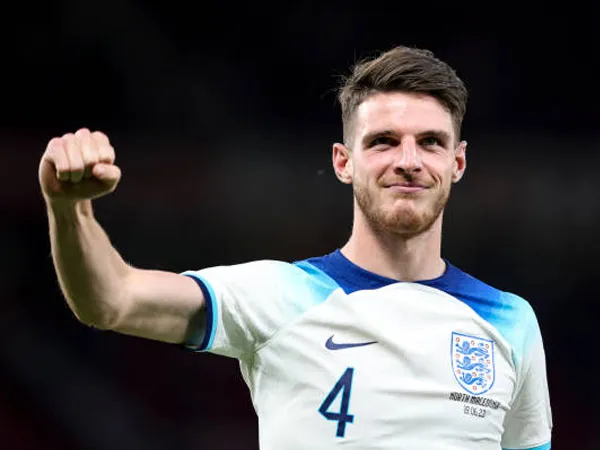 Dewan Rice West Ham United Masih Tunggu 'Tawaran Terbesar' untuk Declan Rice ...