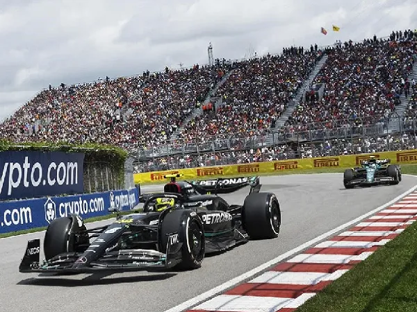 Mercedes, Lewis Hamilton