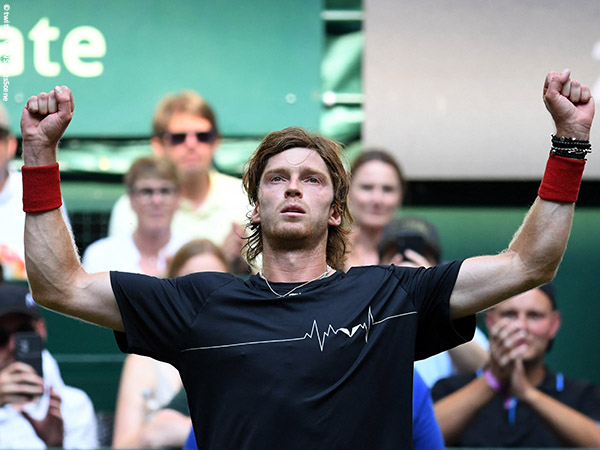 Alexander Zverev Gugur, Andrey Rublev Melangkah Ke Final Di Halle