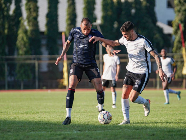 Arema FC Tutup TC dengan Kekalahan Dari Rans Nusantara FC