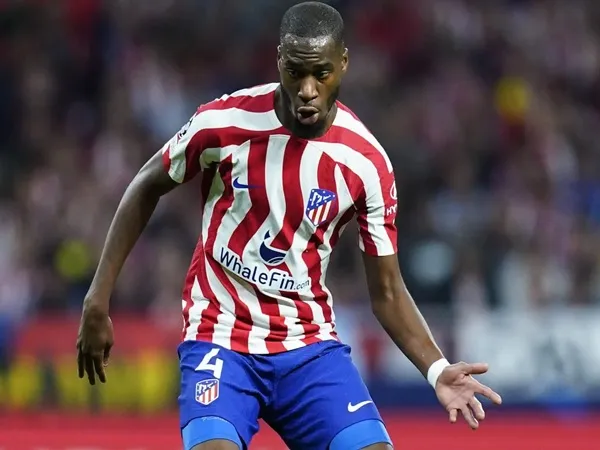 Gelandang Atletico Madrid