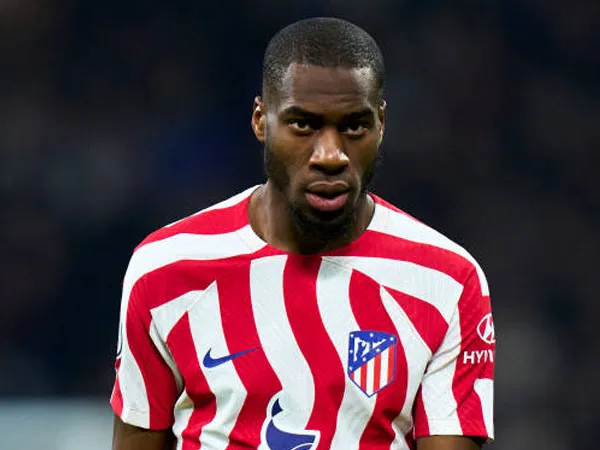 Bukan West Ham United, Geoffrey Kondogbia Akan Merapat ke Marseille