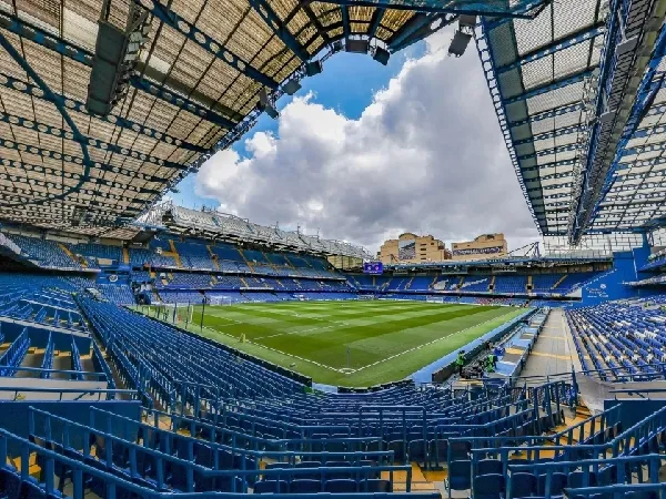 Allianz Tertarik Jadi Sponsor, Chelsea Jual Hak Penamaan Stadion?