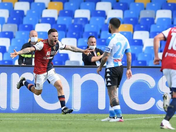 Napoli Pertimbangkan Rekrut Nahitan Nandez dari Cagliari