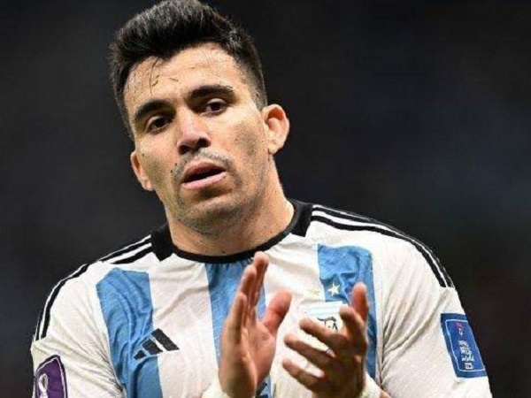 Ada Derbi Turin dalam Perebutan Bek Kiri Sevilla Marcos Acuna