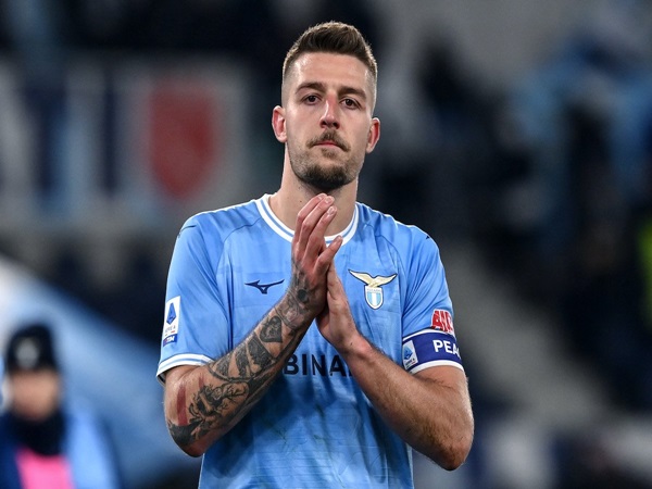 Frattesi Pilih Roma, Inter Milan Kejar Servis Milinkovic-Savic