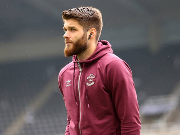 Klub Turki Ingin Pinjam Duje Caleta-Car, Southampton Ingin Klausul Khusus