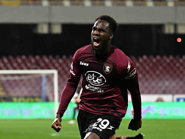 AC Milan dan Salernitana Buka Negosiasi Untuk Boulaye Dia