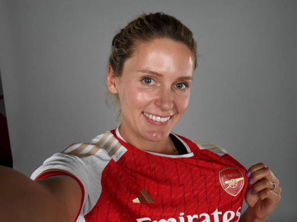 Arsenal Women Resmi Datangkan Cloe Lacasse dari Benfica