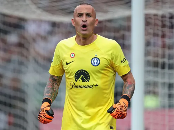 Eks kiper Inter Milan, Alex Cordaz.