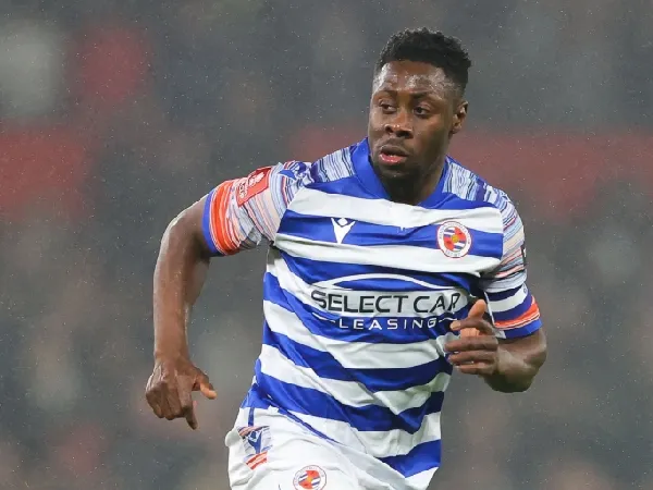 Bek Chelsea, Baba Rahman, dipinjamkan ke Reading musim lalu
