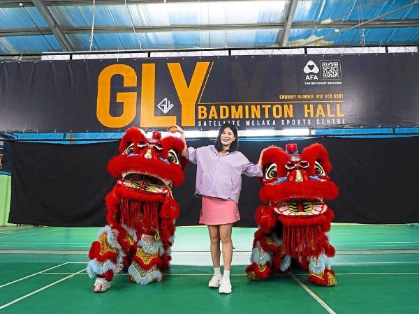 Bintang Cantik Bulu Tangkis Goh Liu Ying Luncurkan Badminton Hall