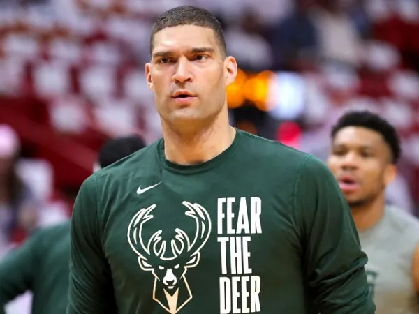 Center andalan Milwaukee Bucks, Brook Lopez. (Images: Getty)