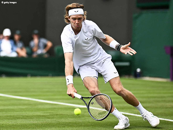 Hasil Wimbledon: Andrey Rublev Meluncur Ke Babak Kedua