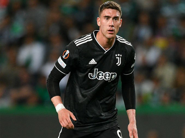 Jika Gagal Datangkan Mbappe, Real Madrid Incar Dusan Vlahovic
