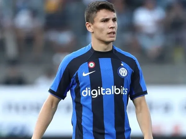 Bek muda Inter Milan, Mattia Zanotti.