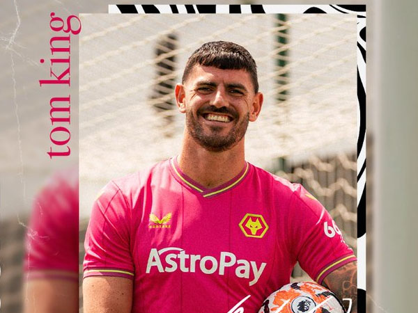 Wolves Resmi Datangkan Tom King dengan Status Bebas Transfer