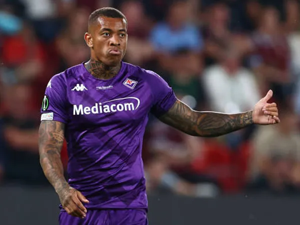 Everton Incar Bek Fiorentina Asal Brasil, Igor