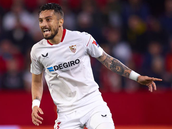 Galatasaray Tertarik Rekrut Alex Telles dan Anthony Elanga