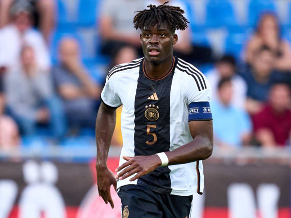 Ini Alasan Inter Milan Ingin Datangkan Yann Bisseck