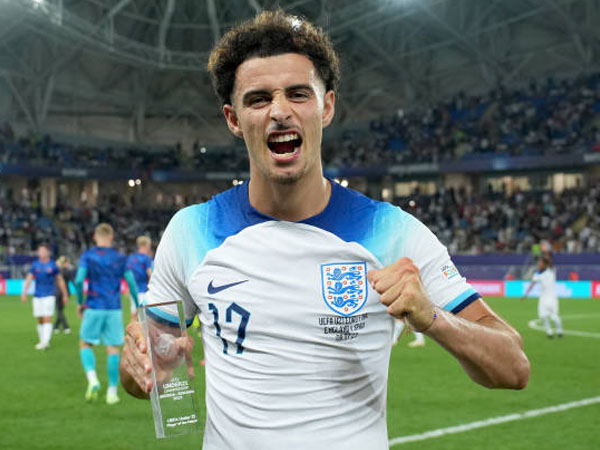 Curtis Jones Juara Piala Eropa U21, Legenda Liverpool Ucapkan Selamat